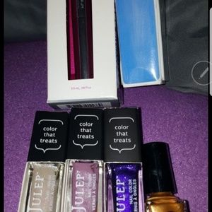 4 FINGERNAIL POLISH, FINGERNAIL FILE & CUTICLE